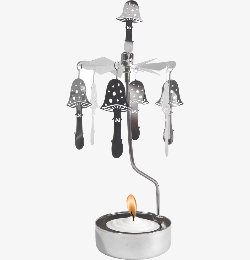 Änglaspel Svamp från Pluto Produkter i silvrig metall